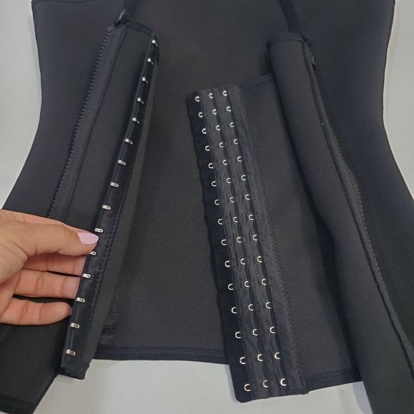 4x$25 Black waist trainer gym  size large - Picture 6 of 11